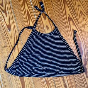 LA Hearts PacSun crop top